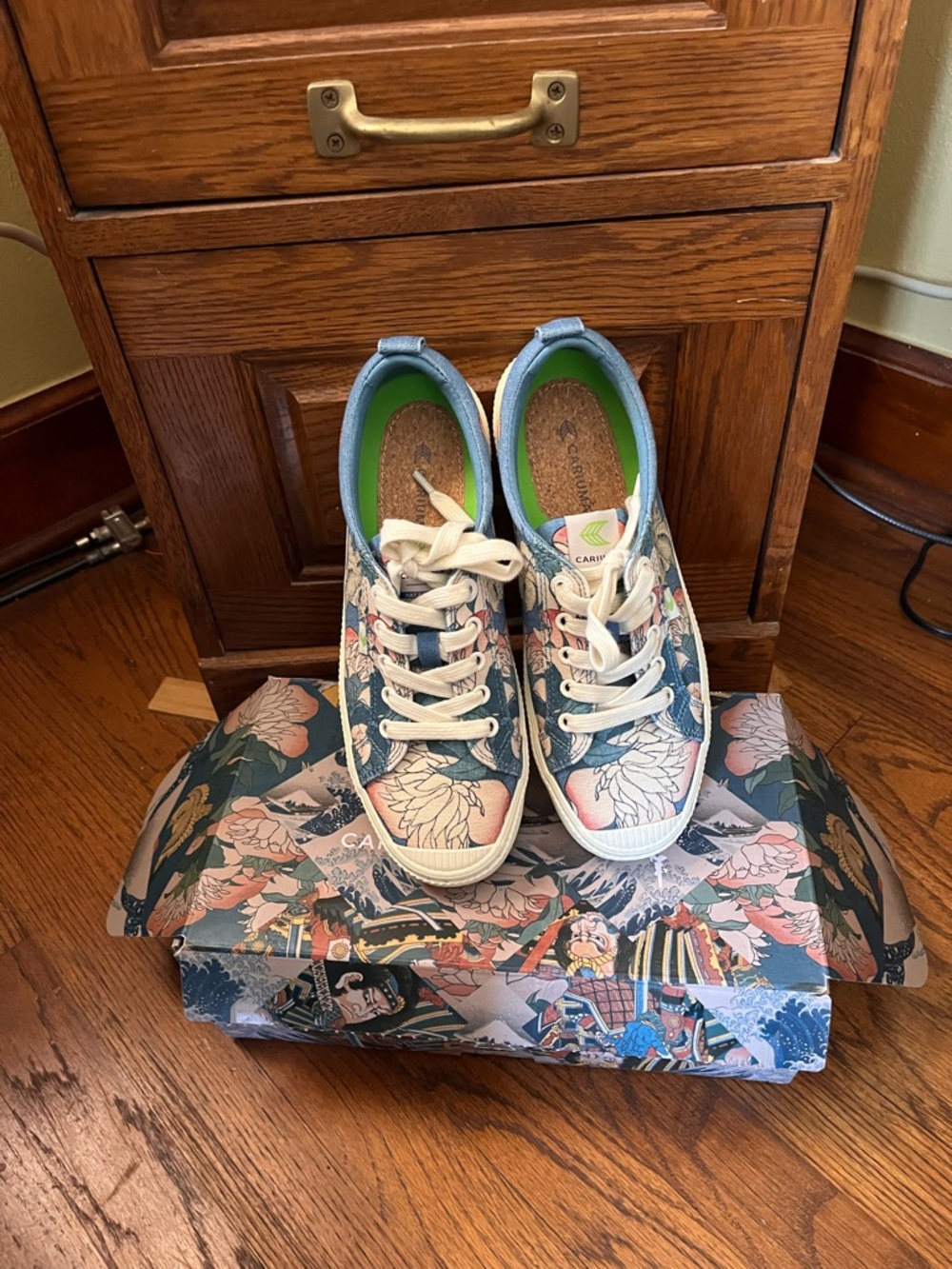 Cariuma x Museum of Fine Arts Boston collaboration – Peony floral collection 🌸